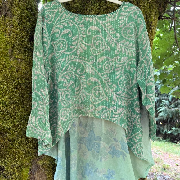 Kantha Bae Bohemian Vibe Higher Hi Lo Top - Picture 2 of 9